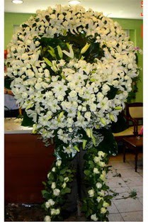 Cenaze çelenk , cenaze çiçekleri , çelengi  Bingöl Gölüm Çiçek çiçek satışı 
